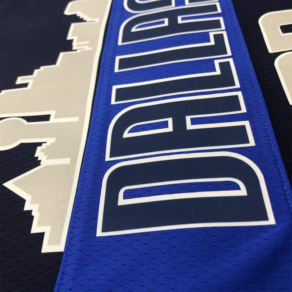 NBA Dallas Mavericks V Neck Snow Mountain Royal Blue Jersey DONCIC#77 S-XXL