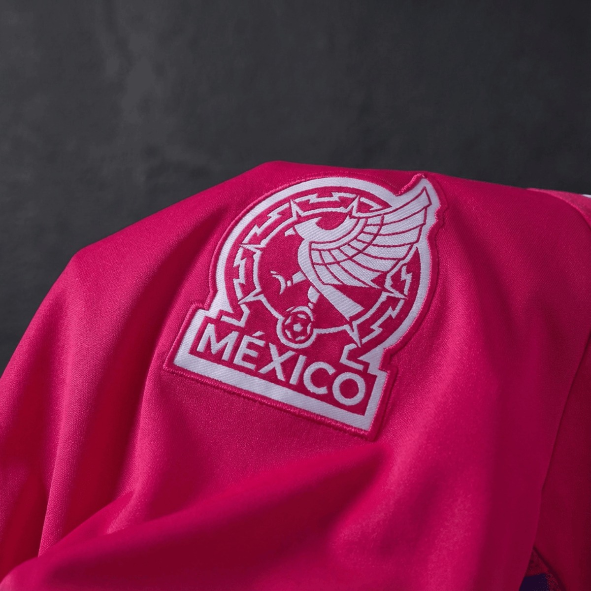 Mexico 2026 World Cup Goalkeeper Pink Jersey Fan Version