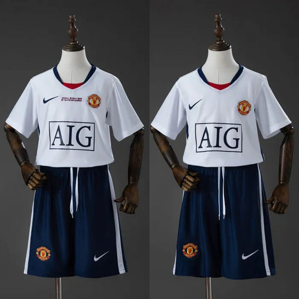 Retro Manchester United 2008/09 Away Kid Kits