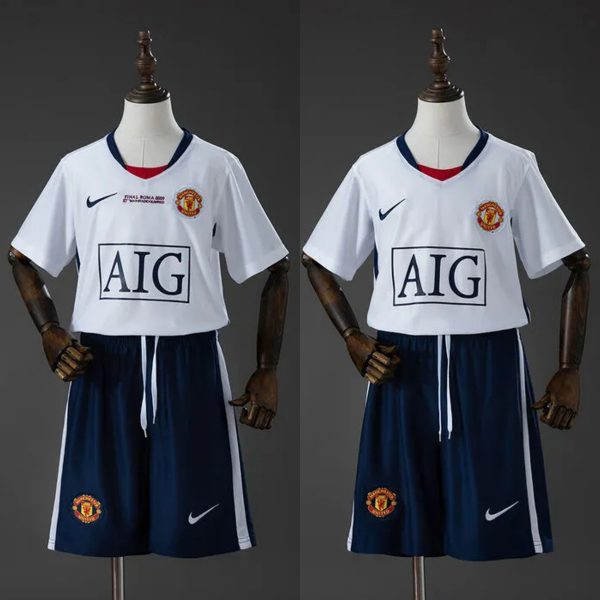 Retro Manchester United 2008/09 Away Kid Kits