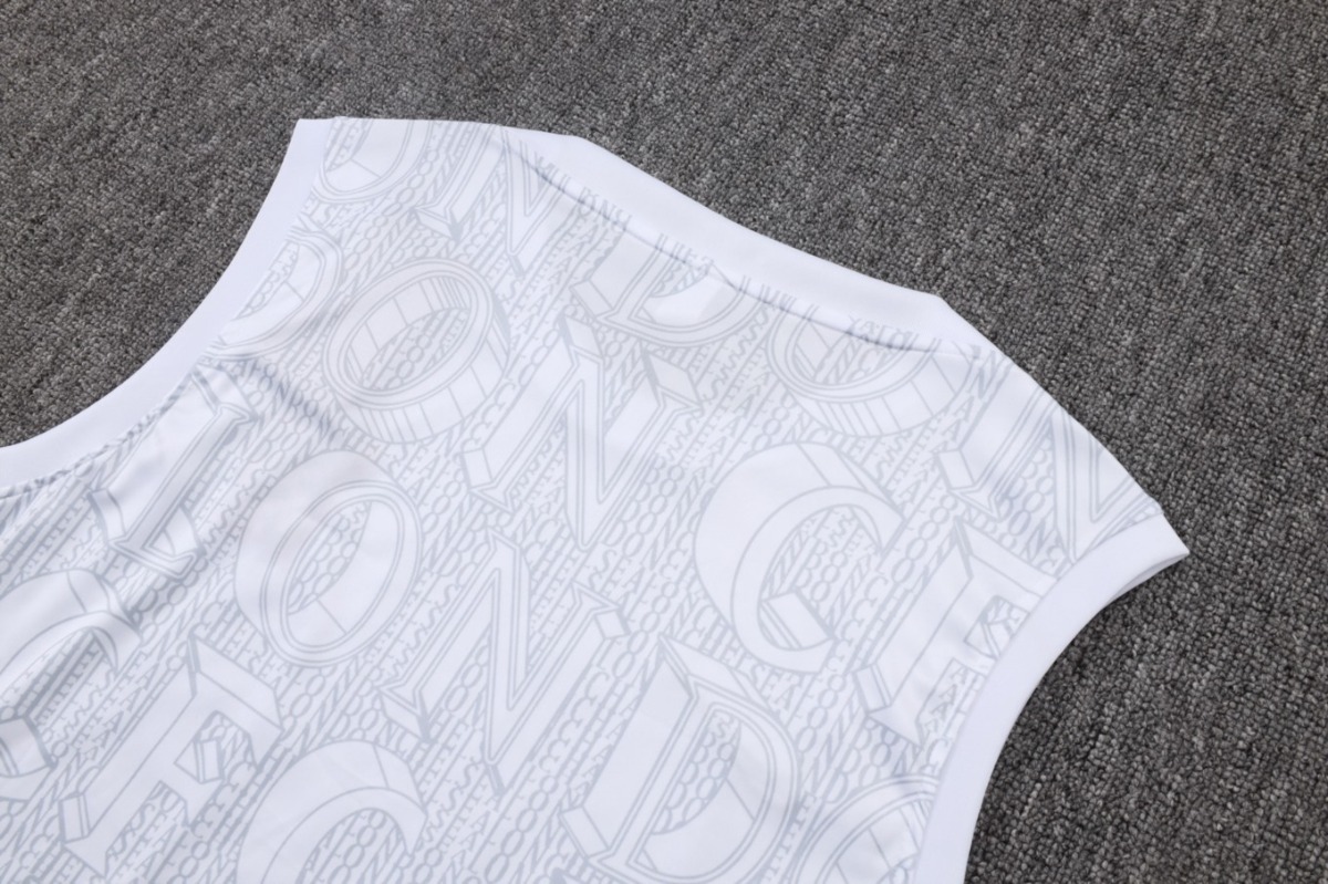 2026 Chelsea White Training Set Shirt and Shorts