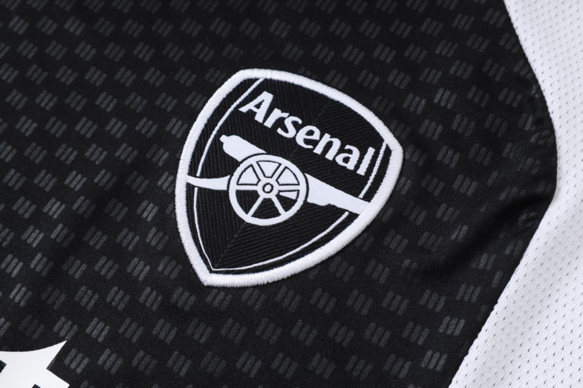 2026 Arsenal Black Training Set Shirt and Shorts