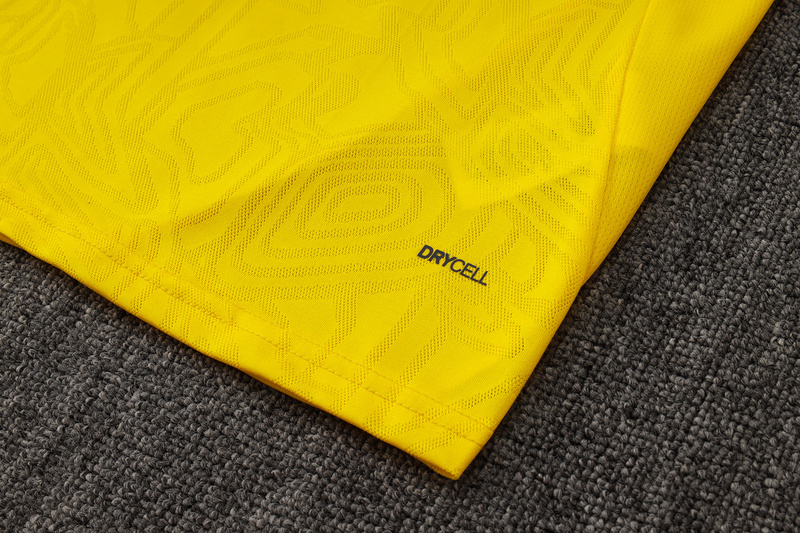 24/25 Dortmund Yellow Training Set Shirt and Shorts