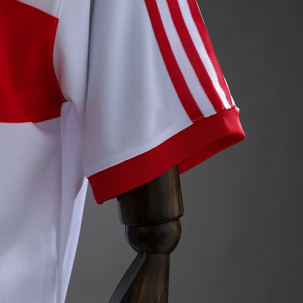 Retro Hamburger SV 1983 Home White jersey Fan Version