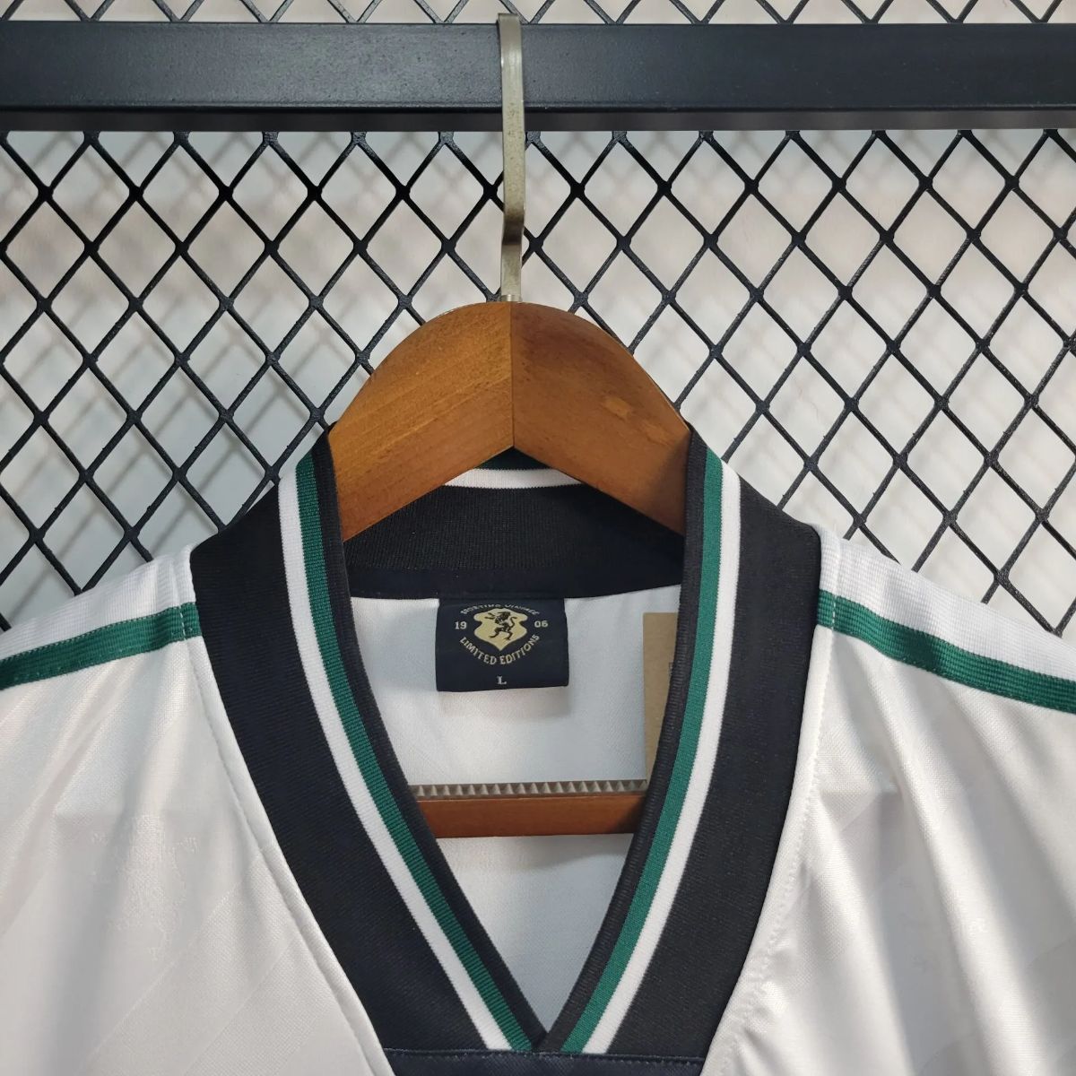 Retro Sporting Lisbon 1990s Style White jersey Fan Version