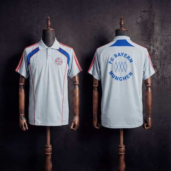 2025/26 Bayern Munich Training Polo Fan Version