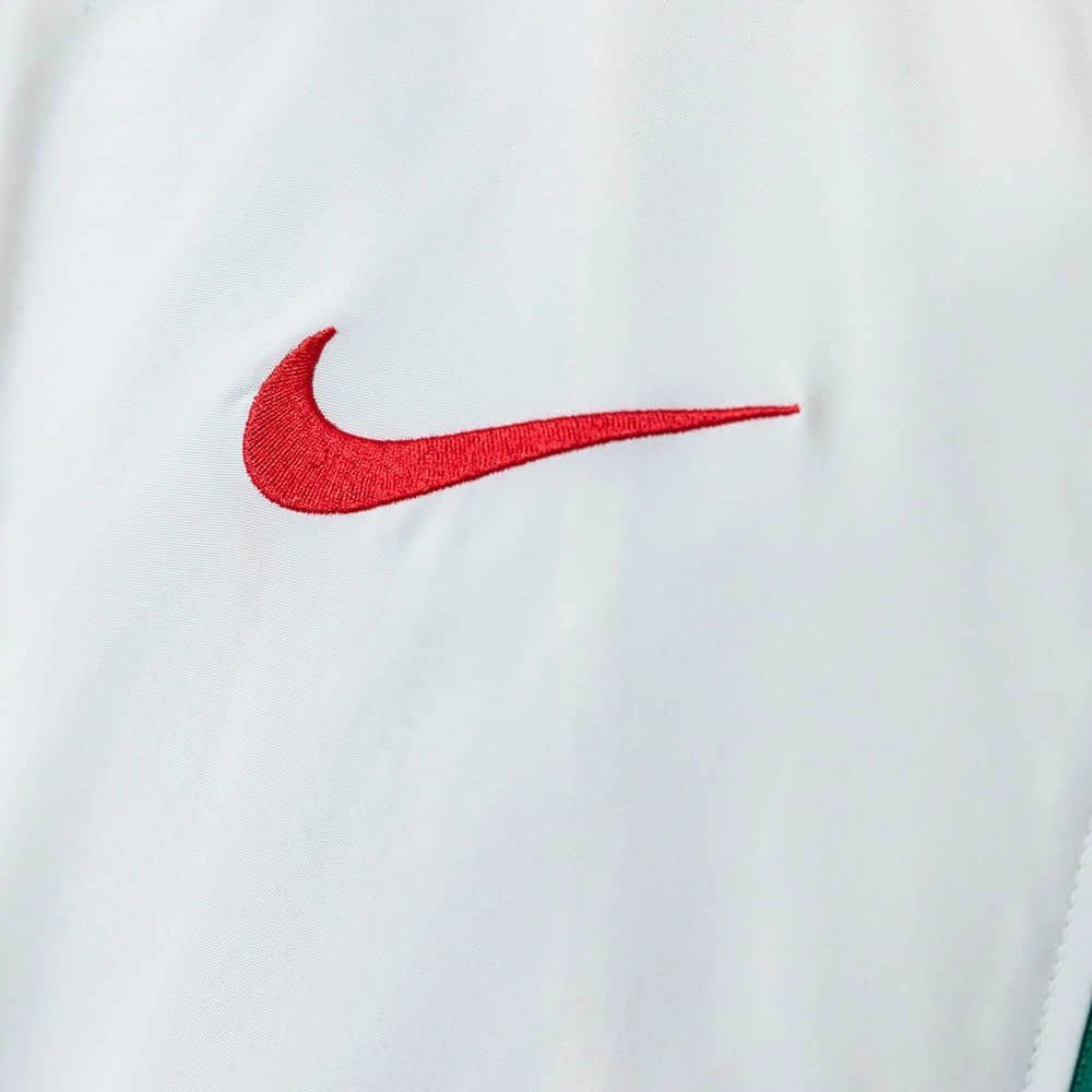 2010/11 Vintage Style Portugal White Windbreaker Sport Unifom