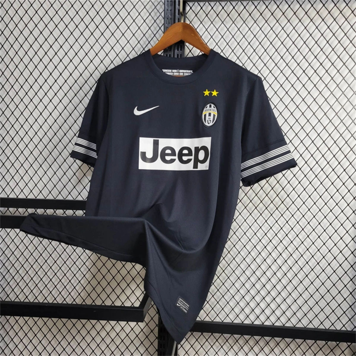 Retro Juventus 12/13 Home jersey Fan Version