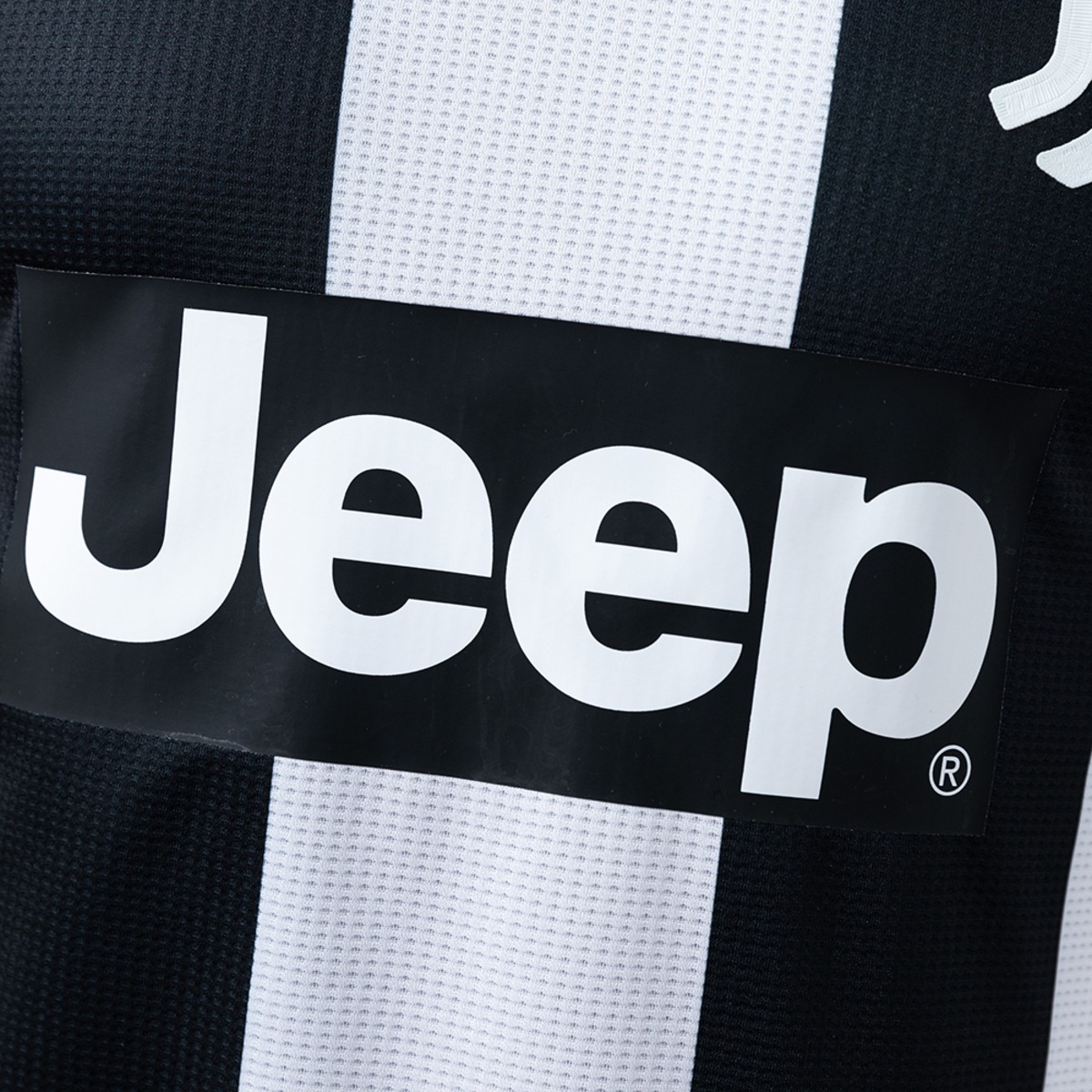 Retro Juventus 2018/19 Home jersey Player Version