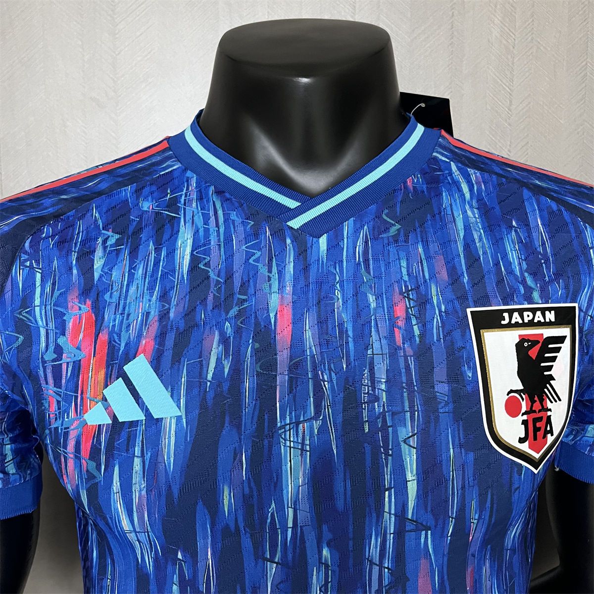 24/25 Japan Special Edition Blue Jersey Player Version