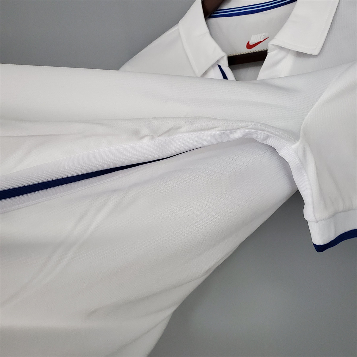 Retro Italy 1998 Away jersey Fan Version