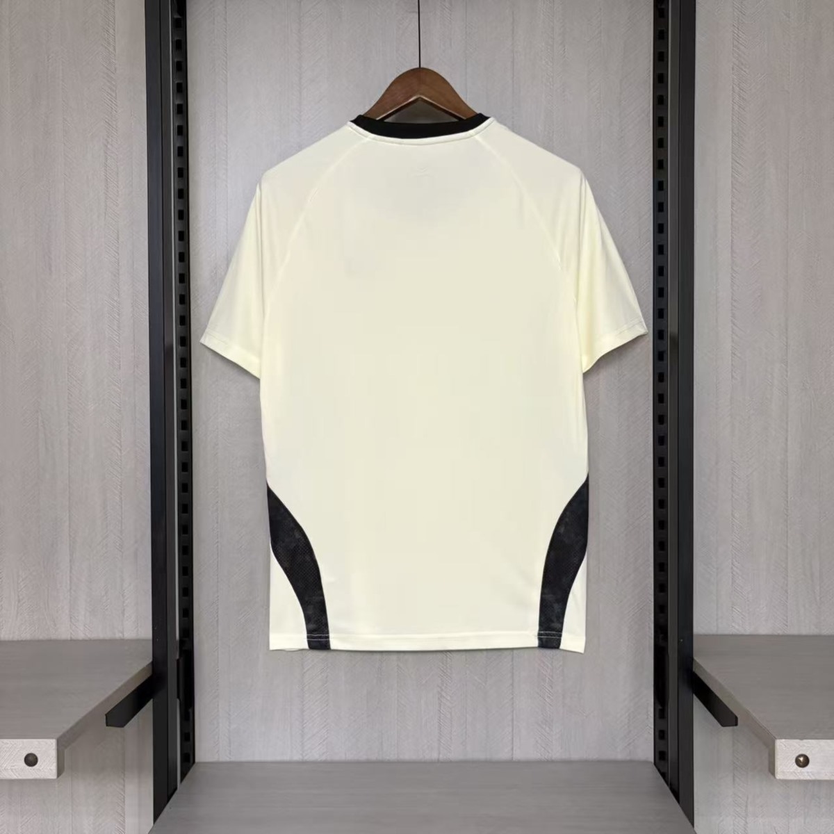 2026/27 Santos Training Beige Jersey Fan Version