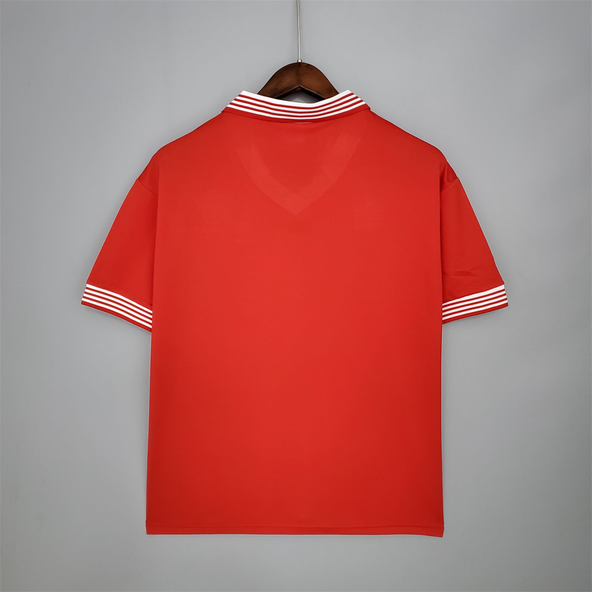 Retro Manchester United 1977 home jersey Fan Version