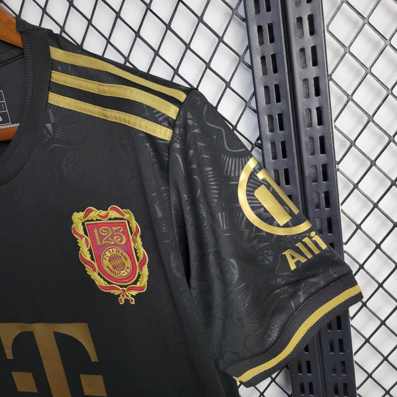25/26 Bayern Munich 125th Anniversary Edition Jersey Fan Version