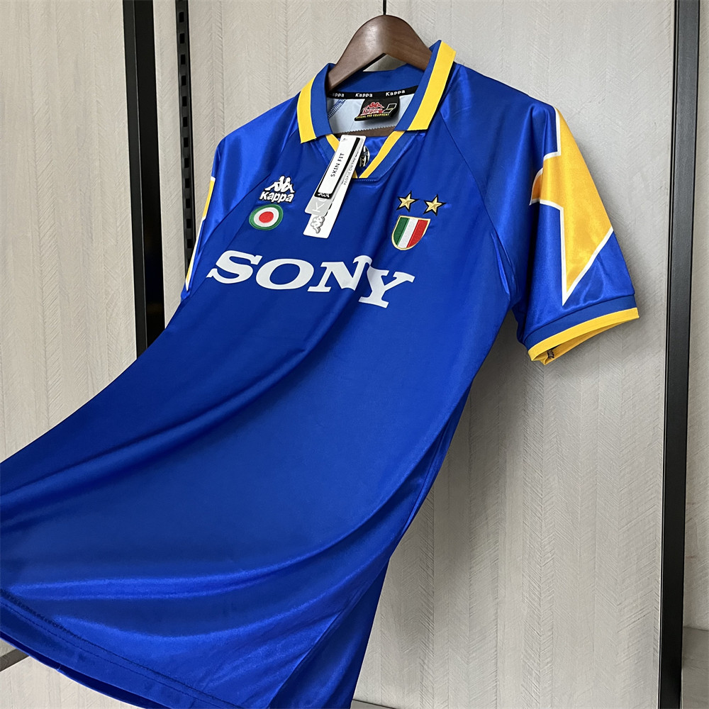 Retro Juventus 1995/96 Away  jersey Fan Version