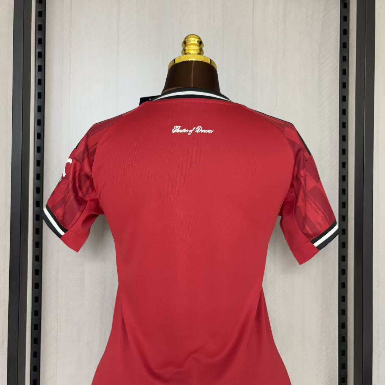 2025/26 Manchester United Home Women's Jersey Fan Version