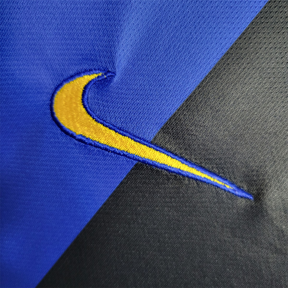 Retro Inter Milan 99/00 Home jersey Fan Version