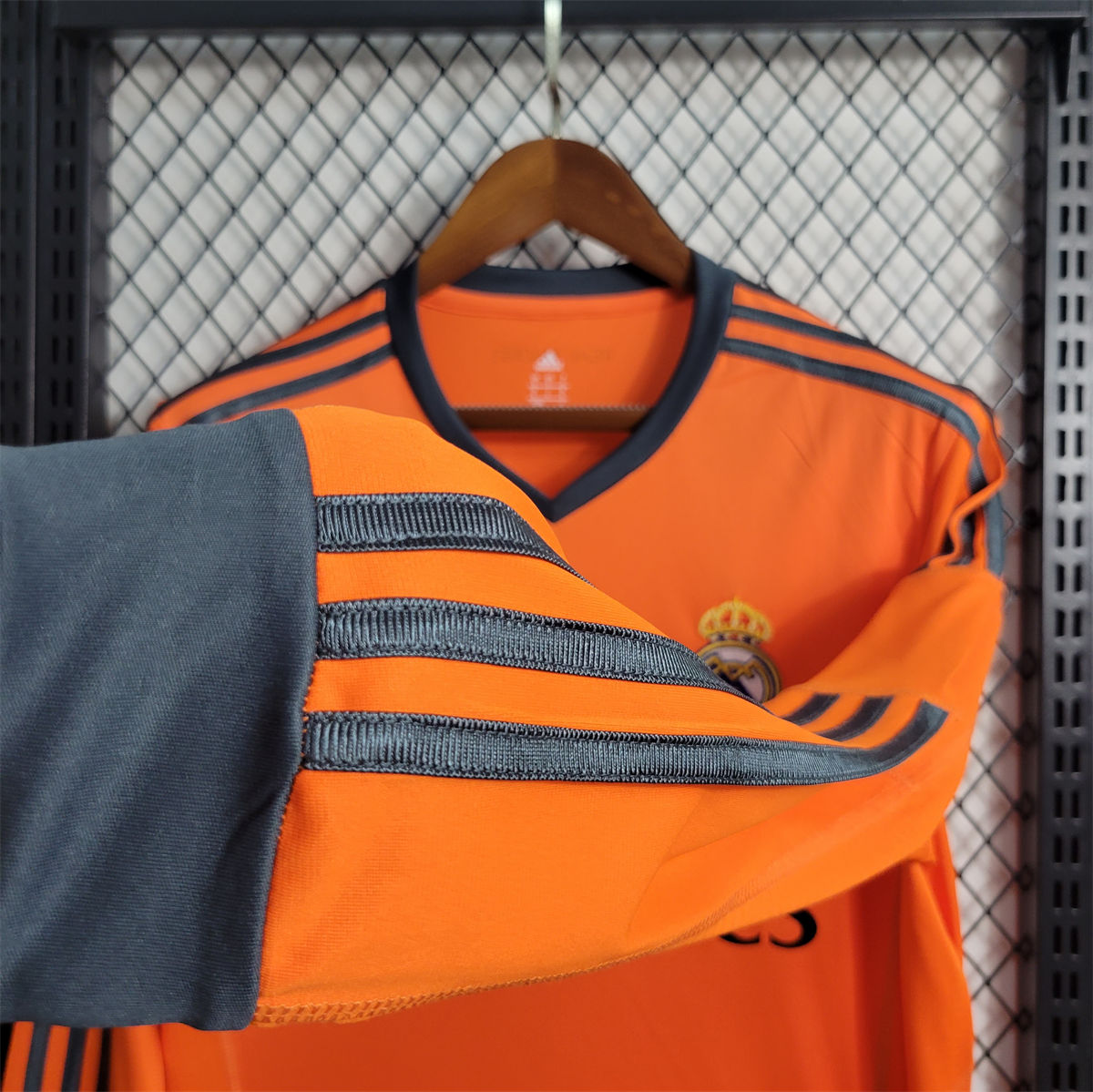 Retro Real Madrid 13/14  2 away long-sleeved jersey Fan Version