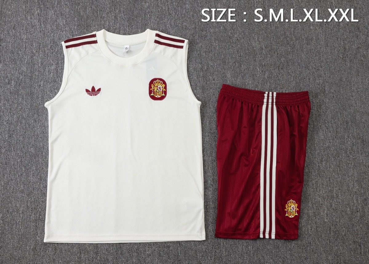 2026 Spain Beige Training Set Shirt and Shorts