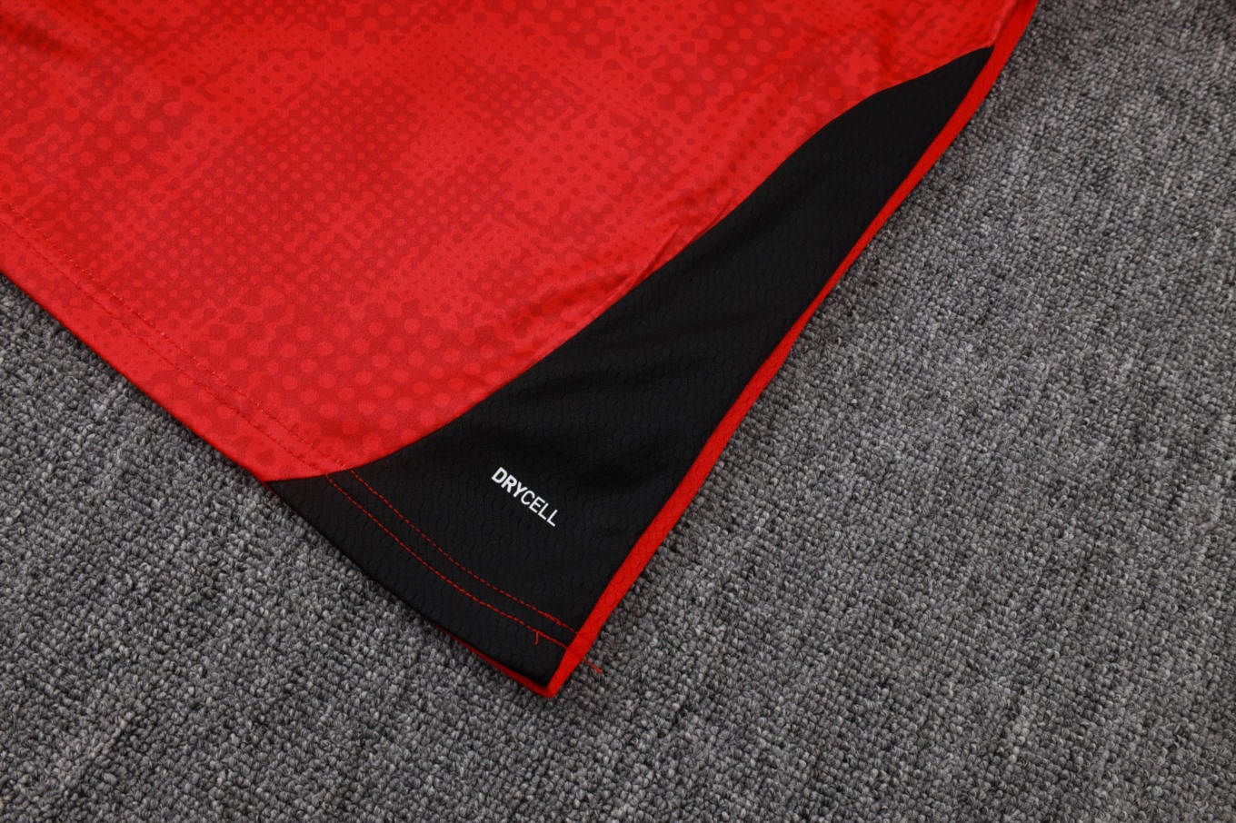 202526 AC Milan Red Long-sleeved half-pull training kit Football team kit