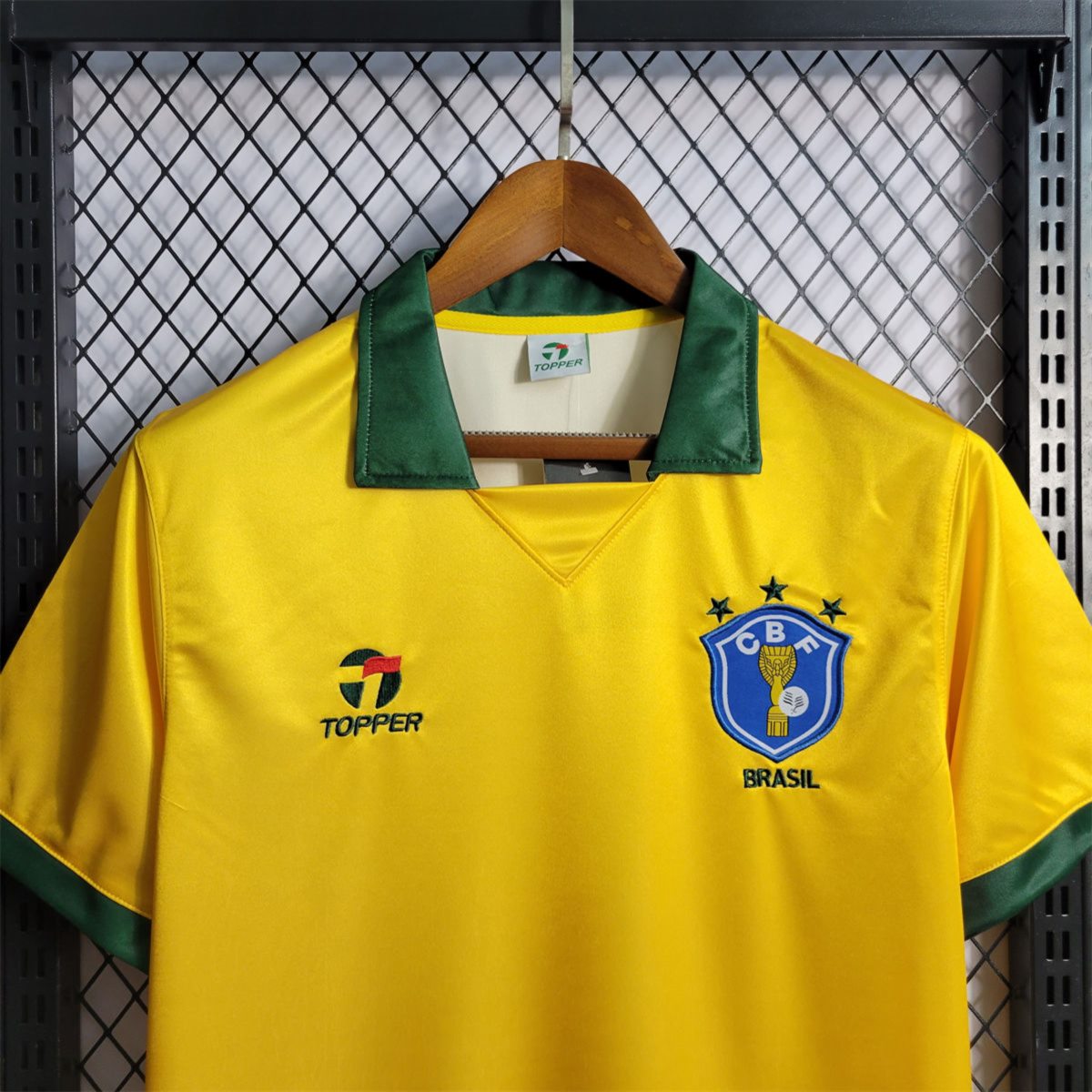 Retro 1988/90 Brazil home jersey Fan Version