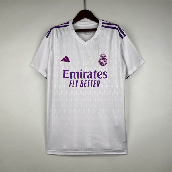 23/24 Real Madrid Goalkeeper White Jersey Fan Version