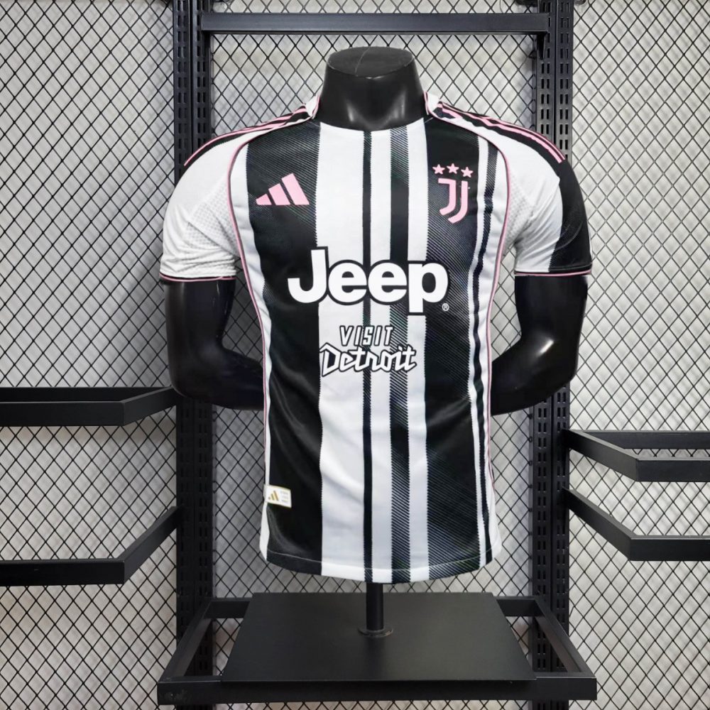 25/26 Juventus home jersey Player Version