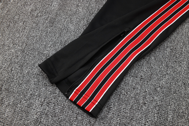 202526 Manchester United Black Long-sleeved half-pull training kit Football team kit