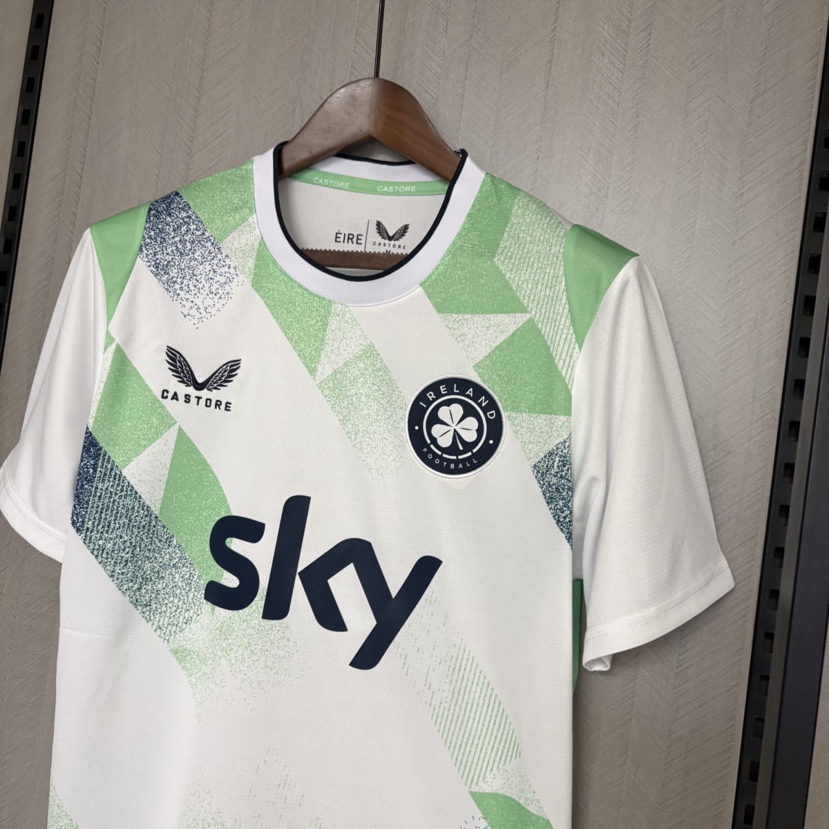 2025/26 Ireland Away Jersey Fan Version