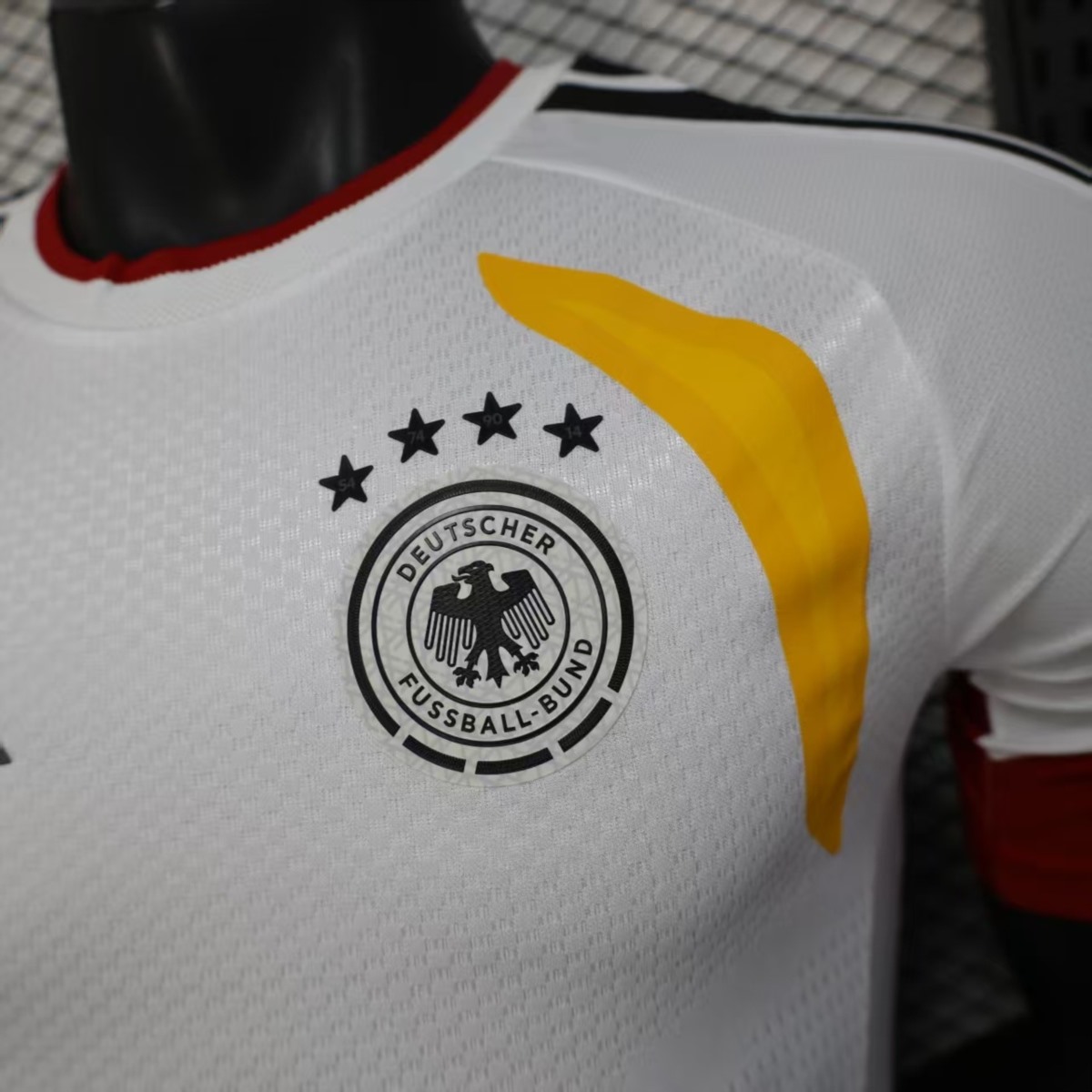25/26 Germany Training White Jersey Player Version