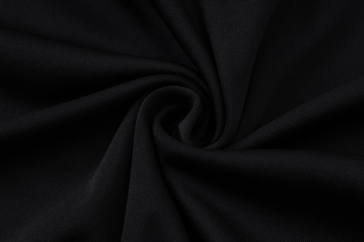 2026 Paris Black Long-sleeved half-pull training kit