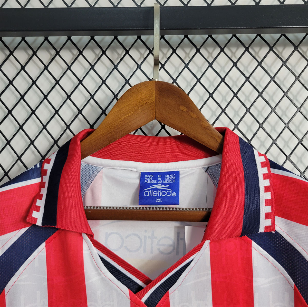 Retro Chivas 1999/00 Home jersey Fan Version