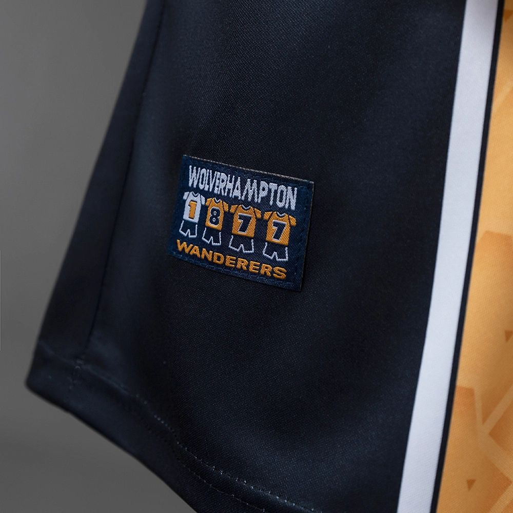 Retro Wolves 1996/98 Home jersey Fan Version