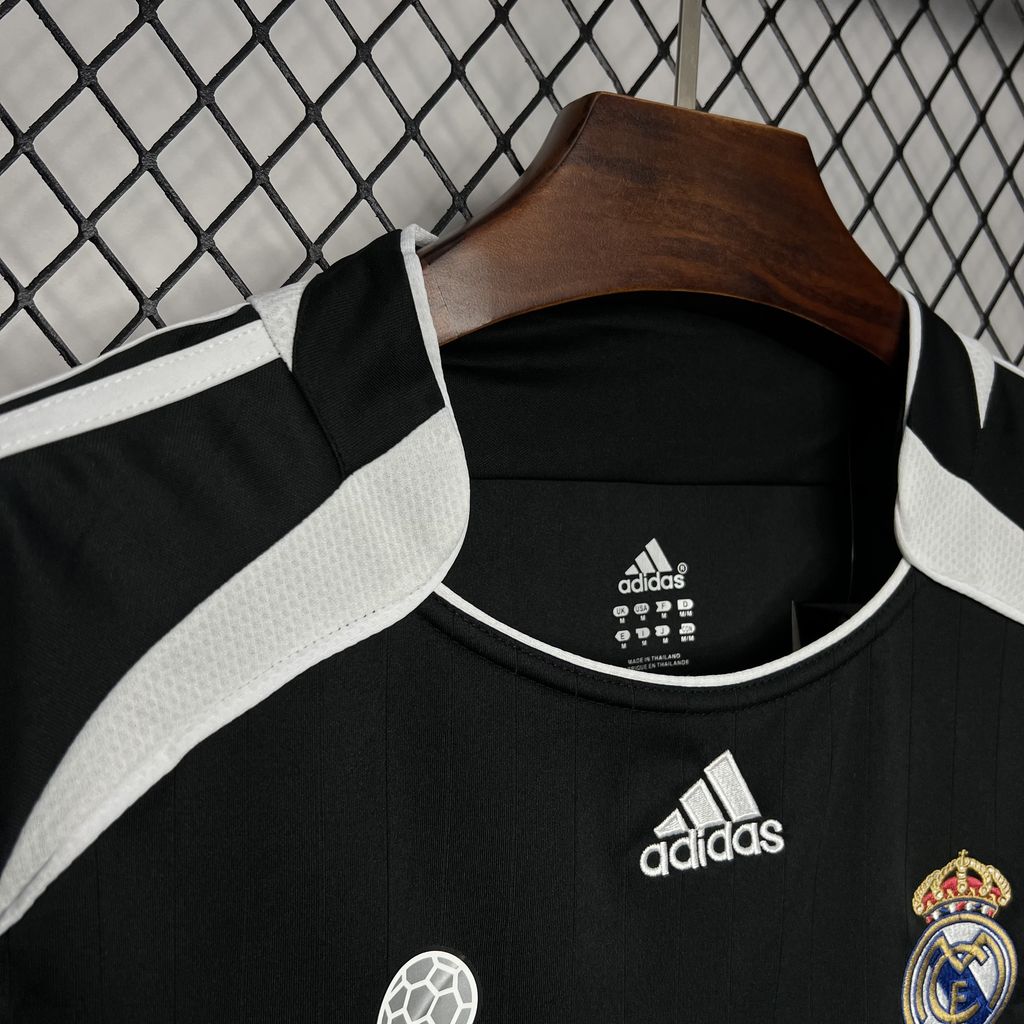 Real Madrid Retro 2006/07 Third Away jersey Fan Version
