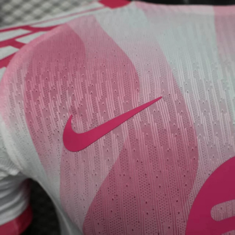 2025/26 Barcelona Pink Training jersey Player Version