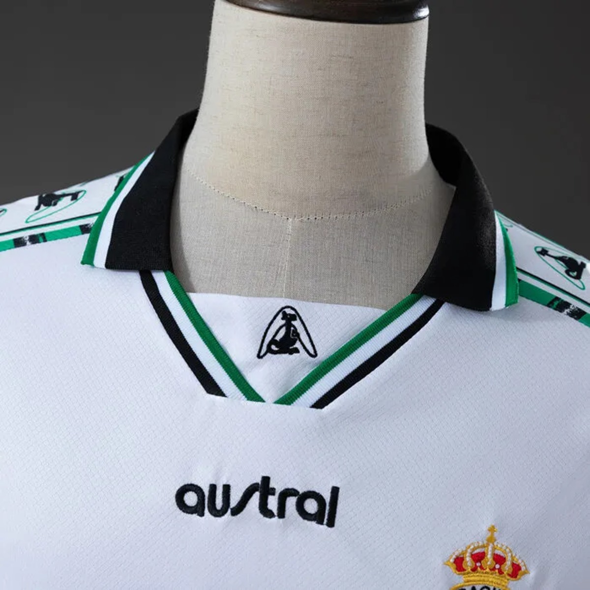 2026 Santander Vintage Style Jersey Fan Version