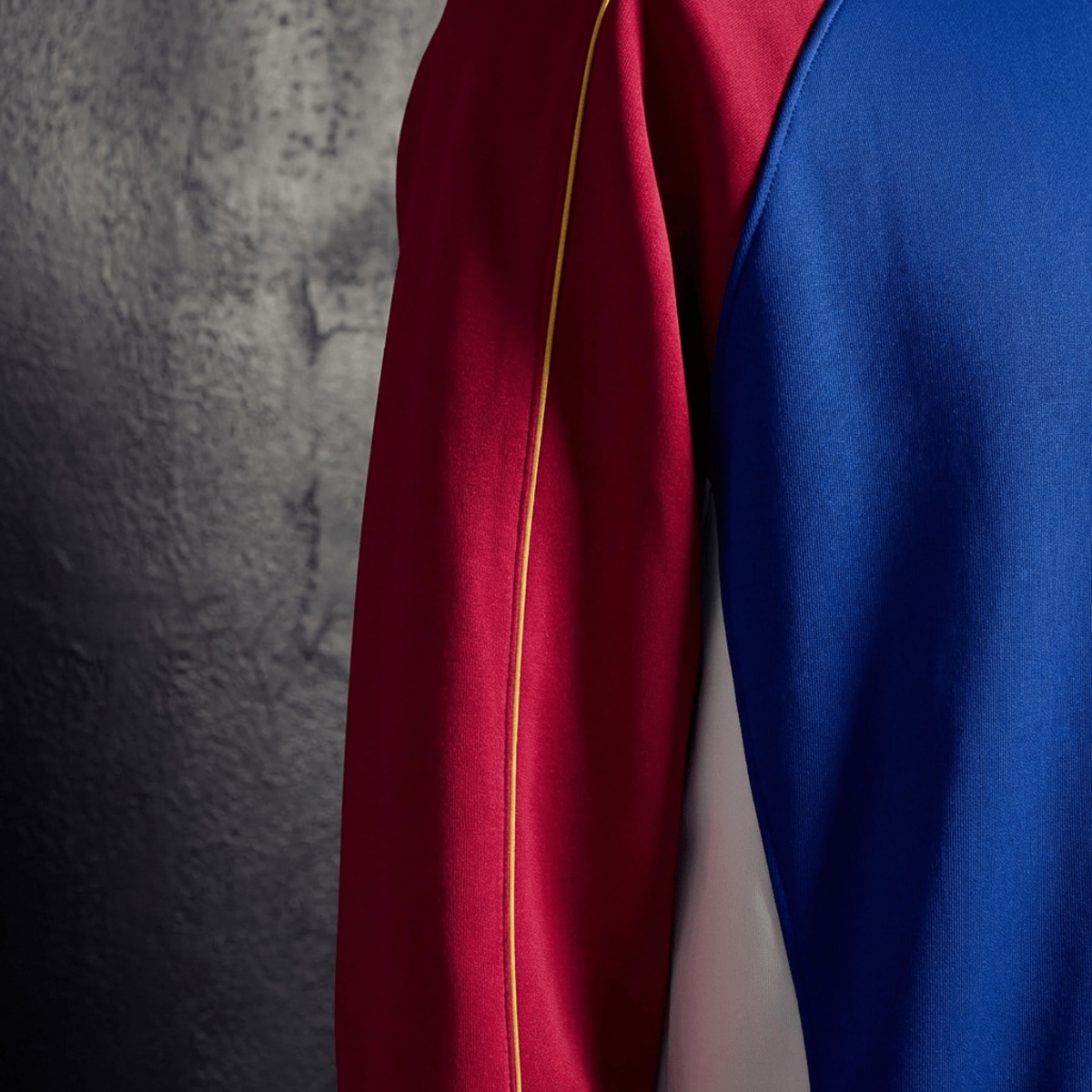 2025/26 Barcelona Long Sleeve Blue Sweatshirt