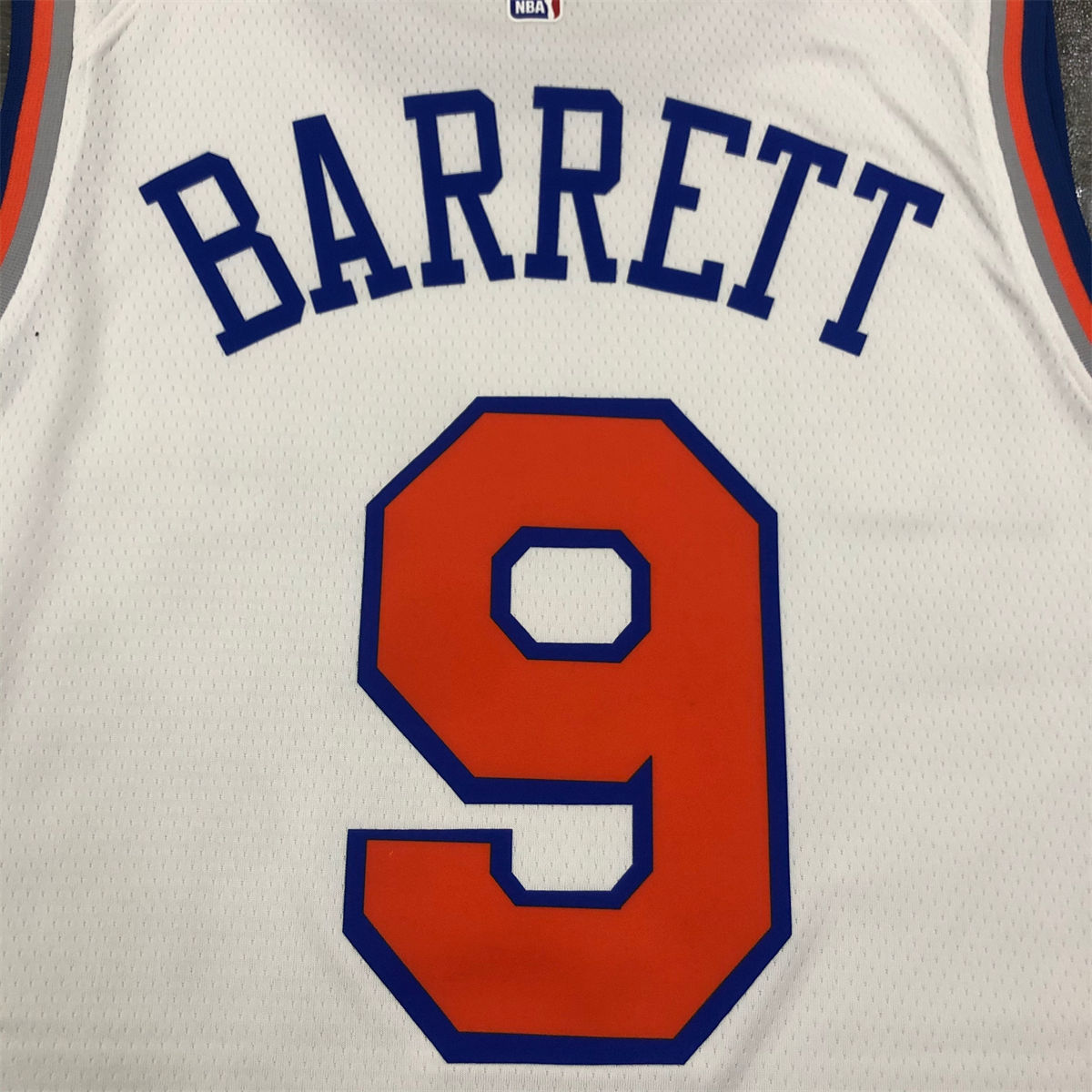 NBA New York Knicks Round Neck White jersey BARRETT#9 S-XXL