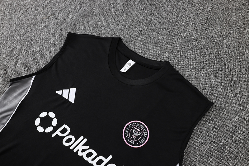 2025/26 Miami Black Training Set Shirt and Shorts