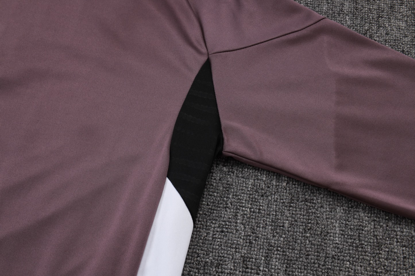 202526 Manchester United grayish purple Long-sleeved half-pull training kit Football team kit