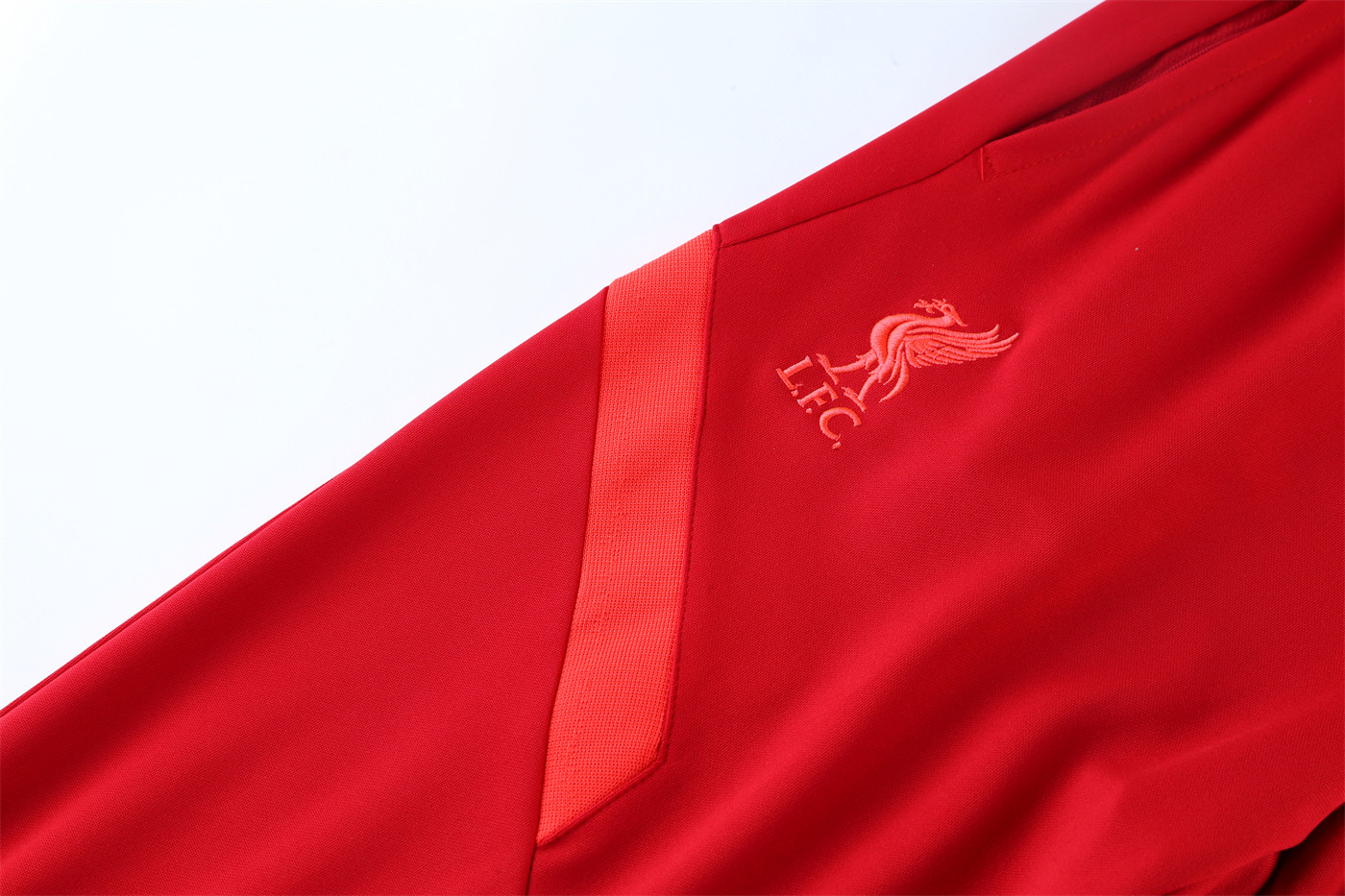 2021 Liverpool Red Long-sleeved half-pull training kit Football team kit
