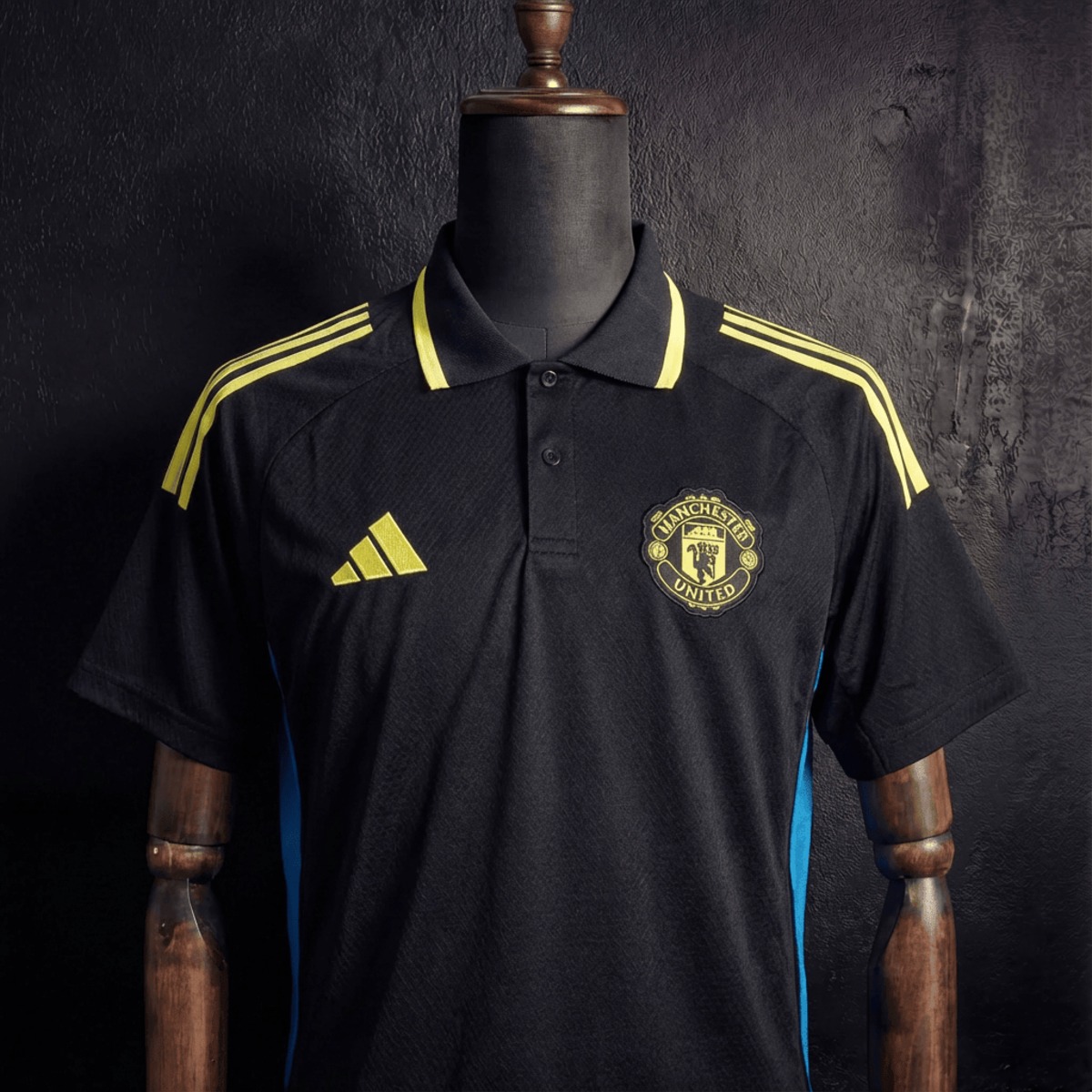 2025/26 Manchester United Training Black Polo Fan version