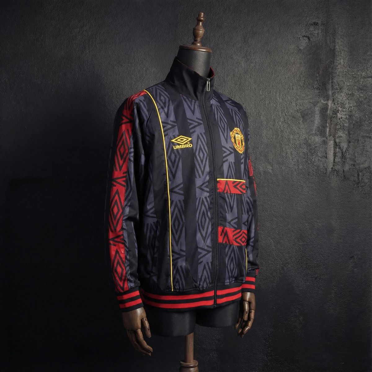 1992/94 Vintage Style Manchester United Black Windbreaker Sport Unifom