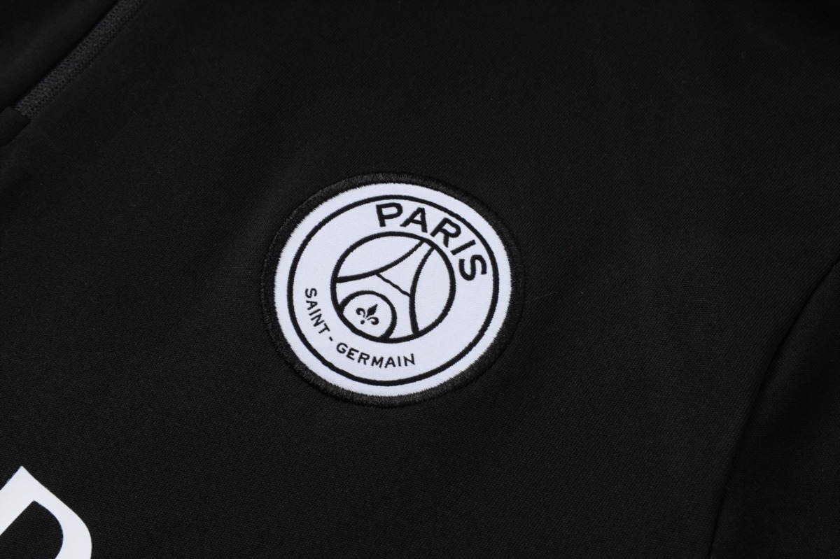 2026 Paris Black Long-sleeved half-pull training kit