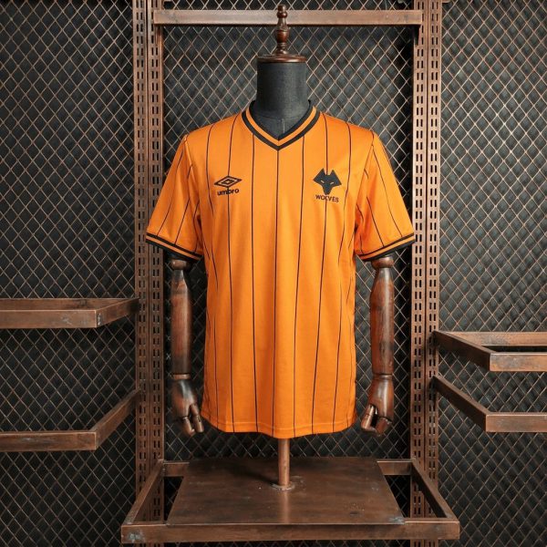 Retro Wolves 1985/86 Home jersey Fan Version