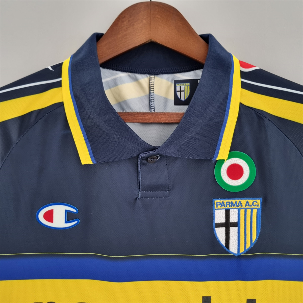 Retro Parma 99/00 Away jersey Fan Version
