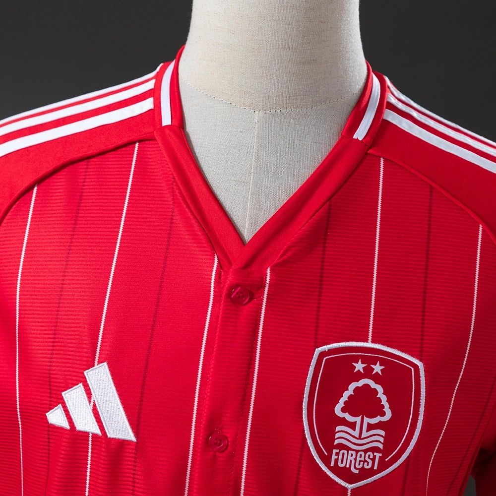 2025/26 Nottingham Forest US Pack Full-Button Baseball Red jersey Fan version