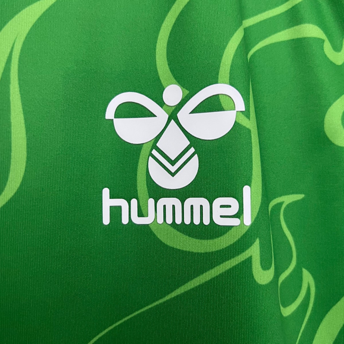 2025/26 Real Betis Pre-Match Chinese New Year Jersey Fan Version