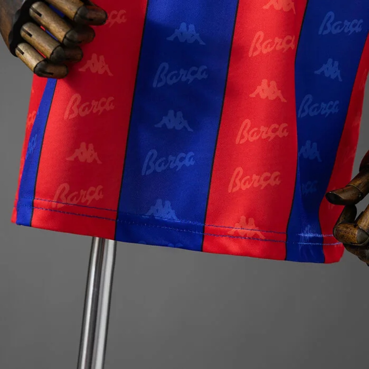 Retro Barcelona 1995/97 Home Kid Kits