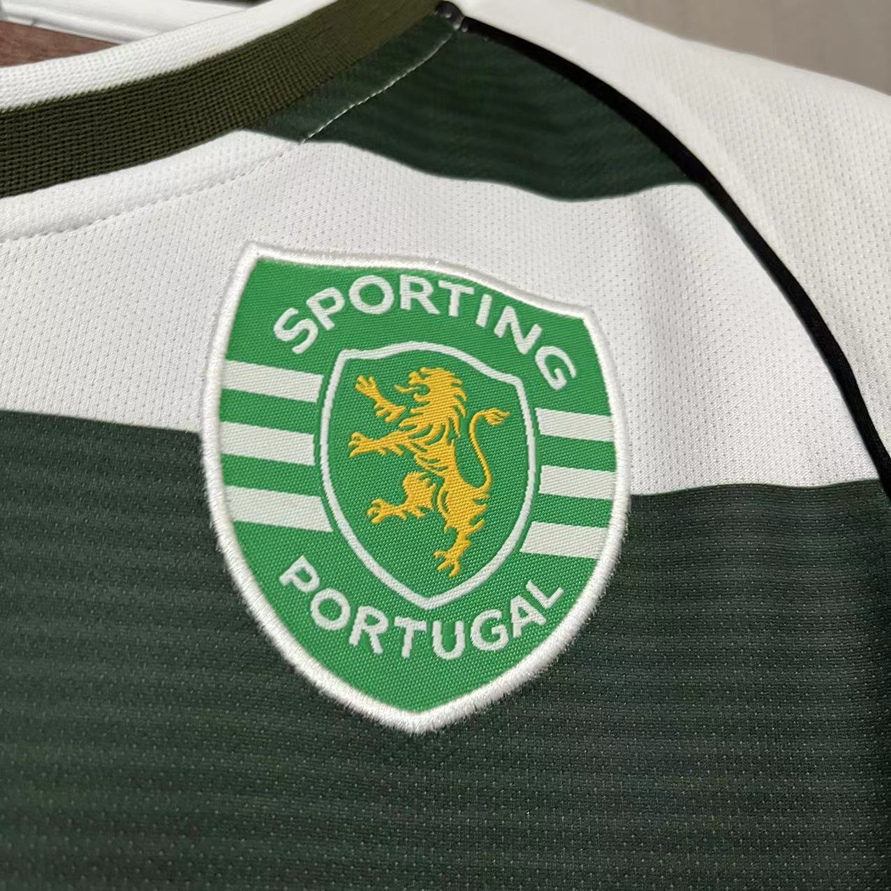Retro Sporting Lisbon  01/03 Home jersey Fan Version